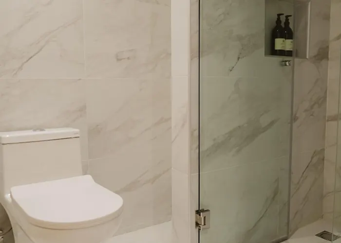 Praga 7 Great 1br Fast Wifi Beautiful View Apartment *
