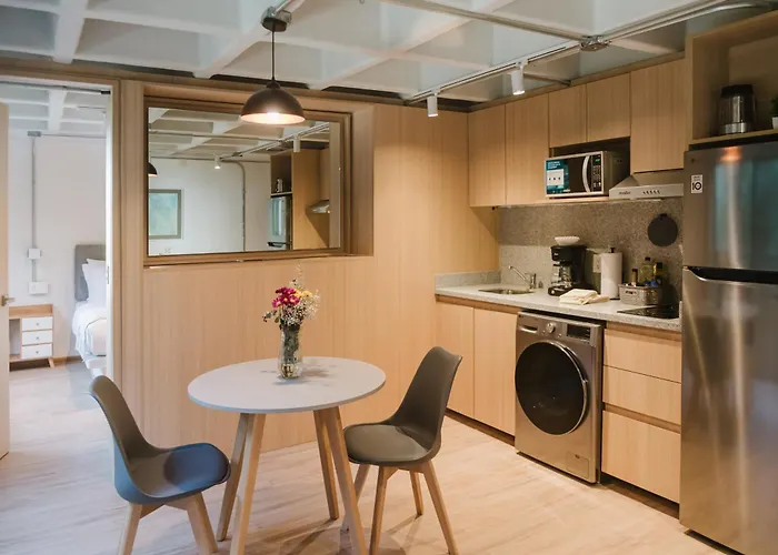 Praga 7 Great 1br Fast Wifi Beautiful View Apartment